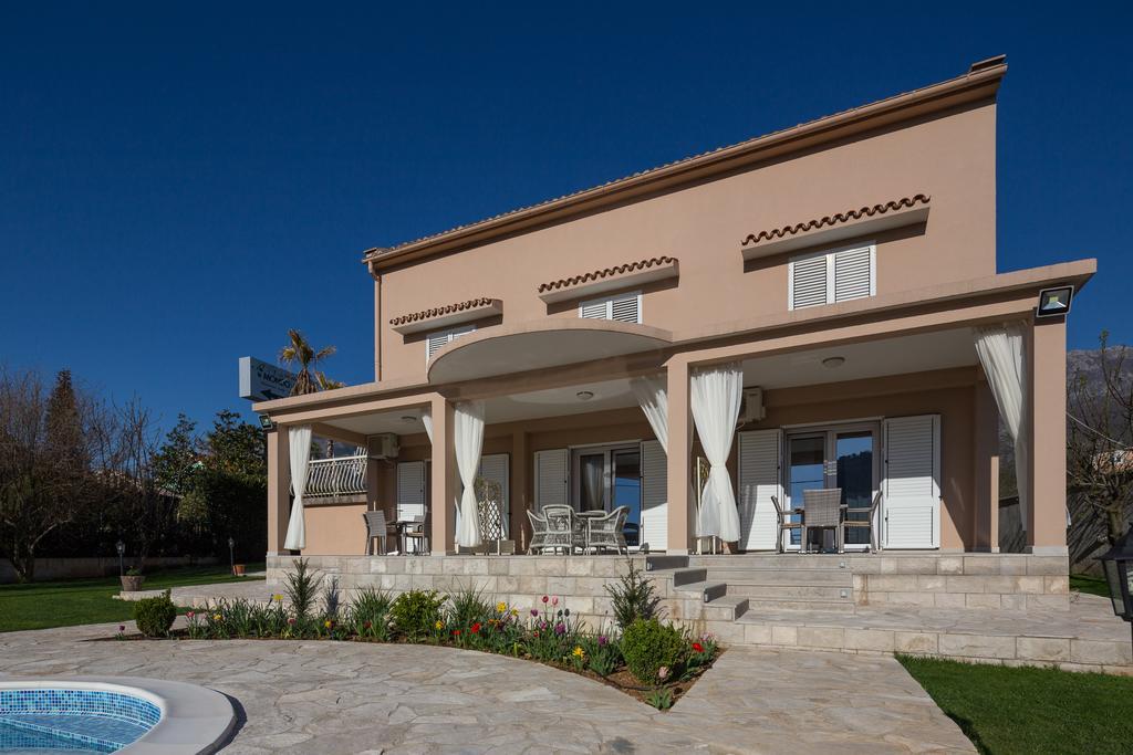 Apartments Raskovic Radanovići Zewnętrze zdjęcie