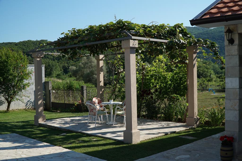 Apartments Raskovic Radanovići Zewnętrze zdjęcie